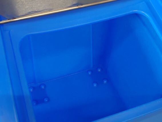 grondstofwagen-gladde-wanden-inhoud-140-liter_NORAH-Platics